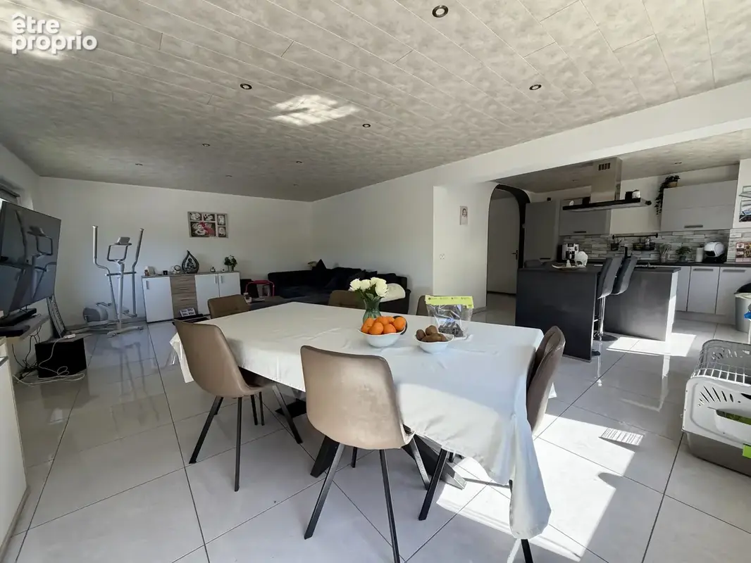 Bel appartement T3 96 m2 au calme - photo 2
