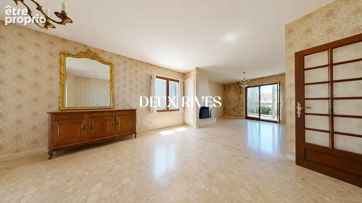 Maison 280 m² à Nantes  - photo 2