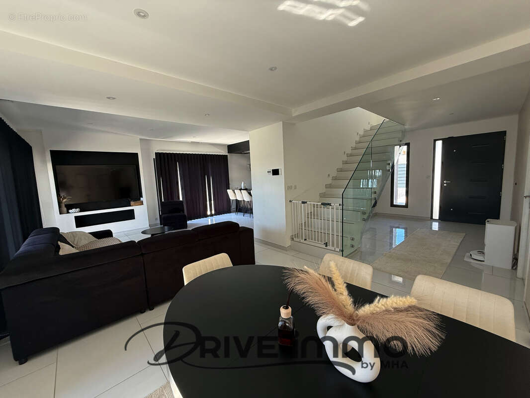 Drive immo narbonne villa 140m2 jardin grand garage piscine - photo 10