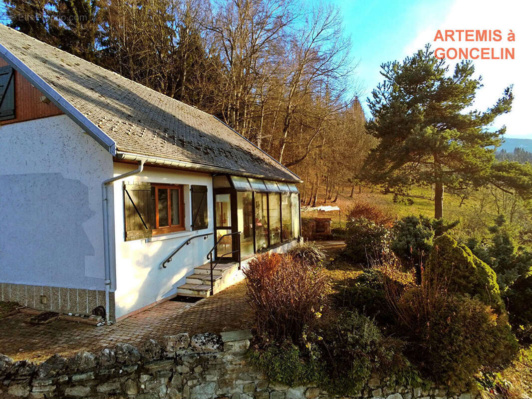 Maison à LES ADRETS