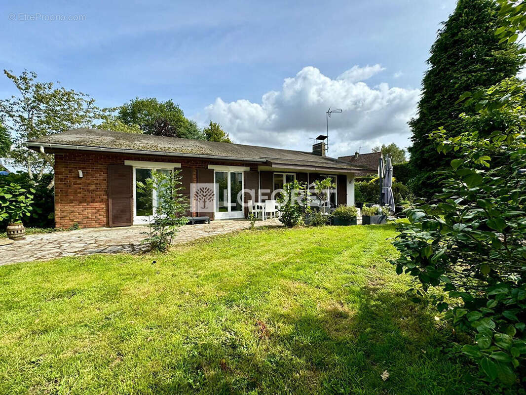 Maison à ISNEAUVILLE