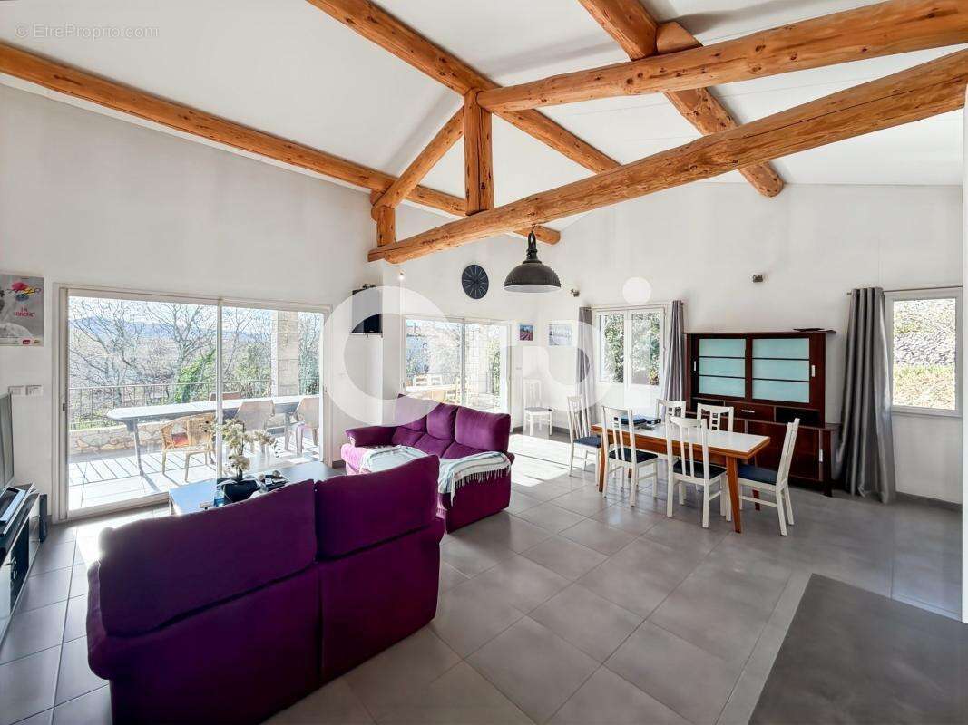 Maison à SAINT-ALBAN-AURIOLLES