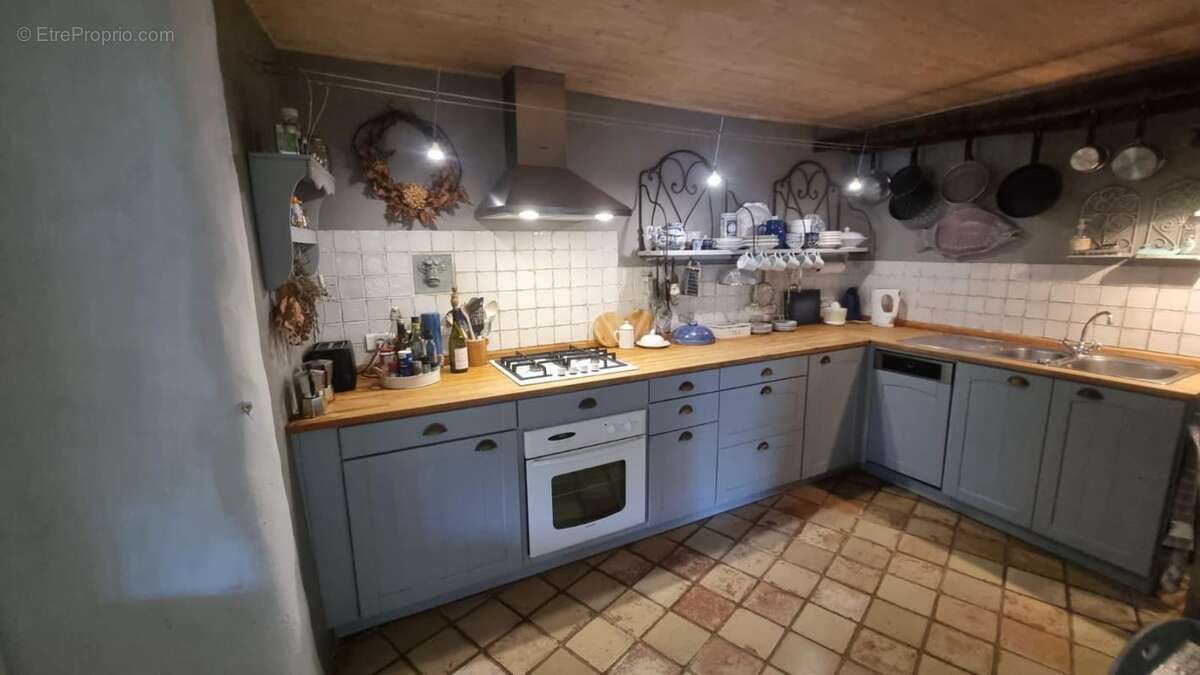 Magnifique batisse cévenole au coeur du village - photo 9