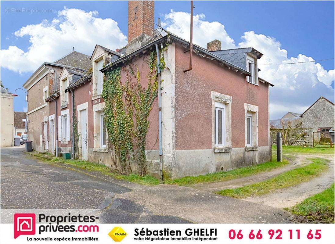 Maison à CONTRES
