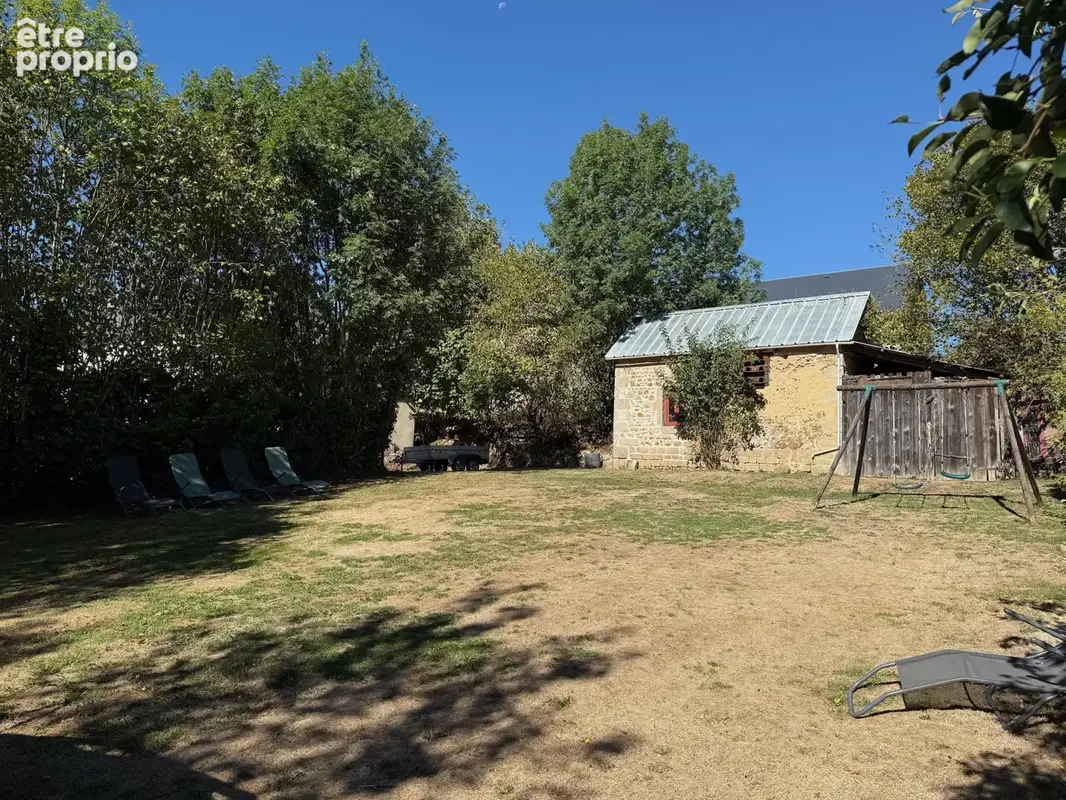 Auv 1231 : Trois maisons, dépendances, ancien four à pain, 2147m2 - photo 18