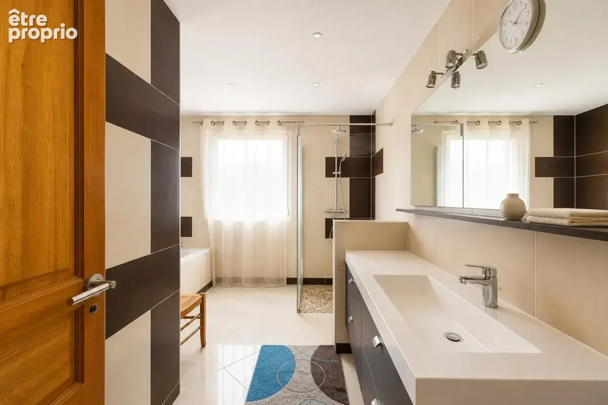 Maison de plain-pied – 2010 – 3 chambres – 1 009 m² de terrain - photo 12