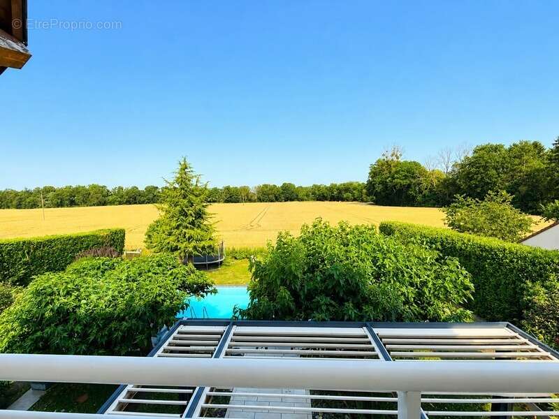 Rarissime à la vente – maison d’architecte d’exception près de dijon - photo 14