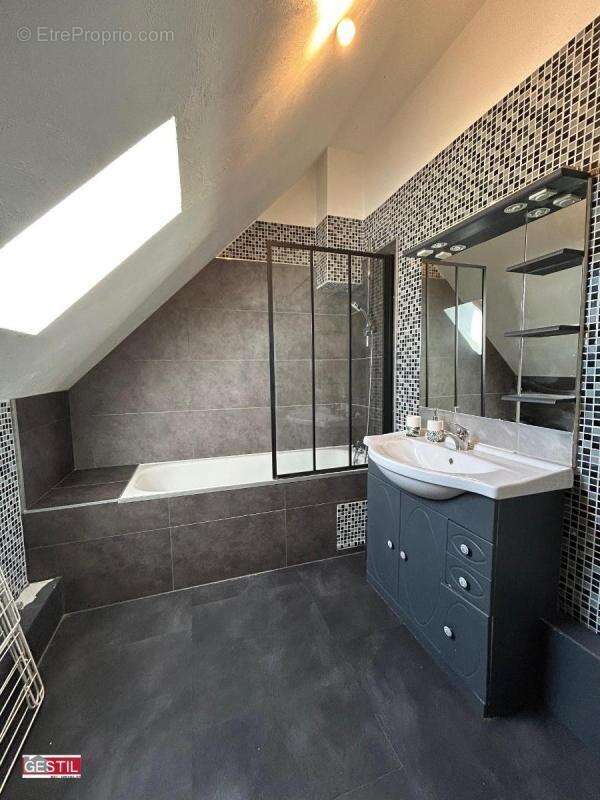 Appartement à PONTOISE