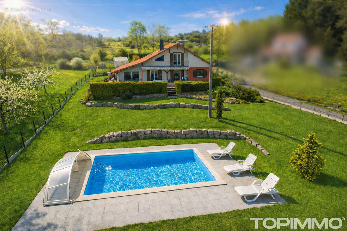 Maison à TAINTRUX