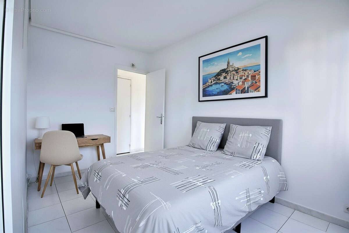 Appartement à MARSEILLE-10E