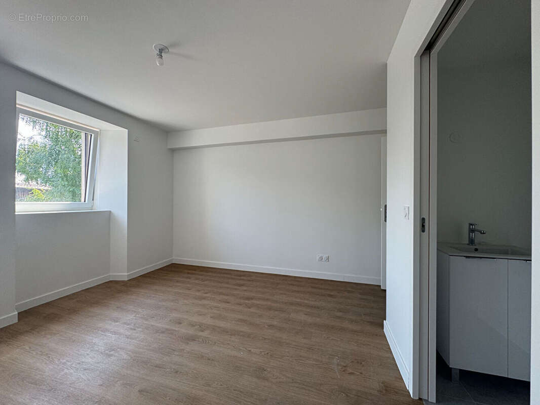 Appartement Gilly Sur Isere 4 pièce(s) 91 m2 - photo 4