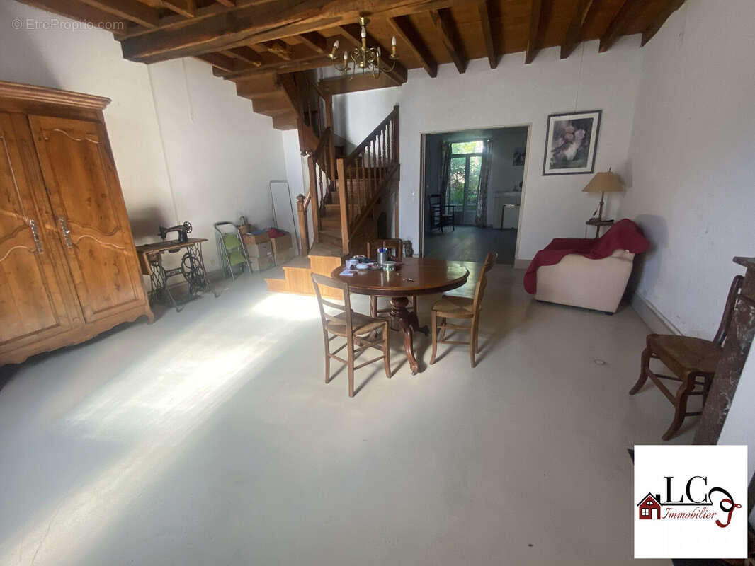 Maison à PREMERY
