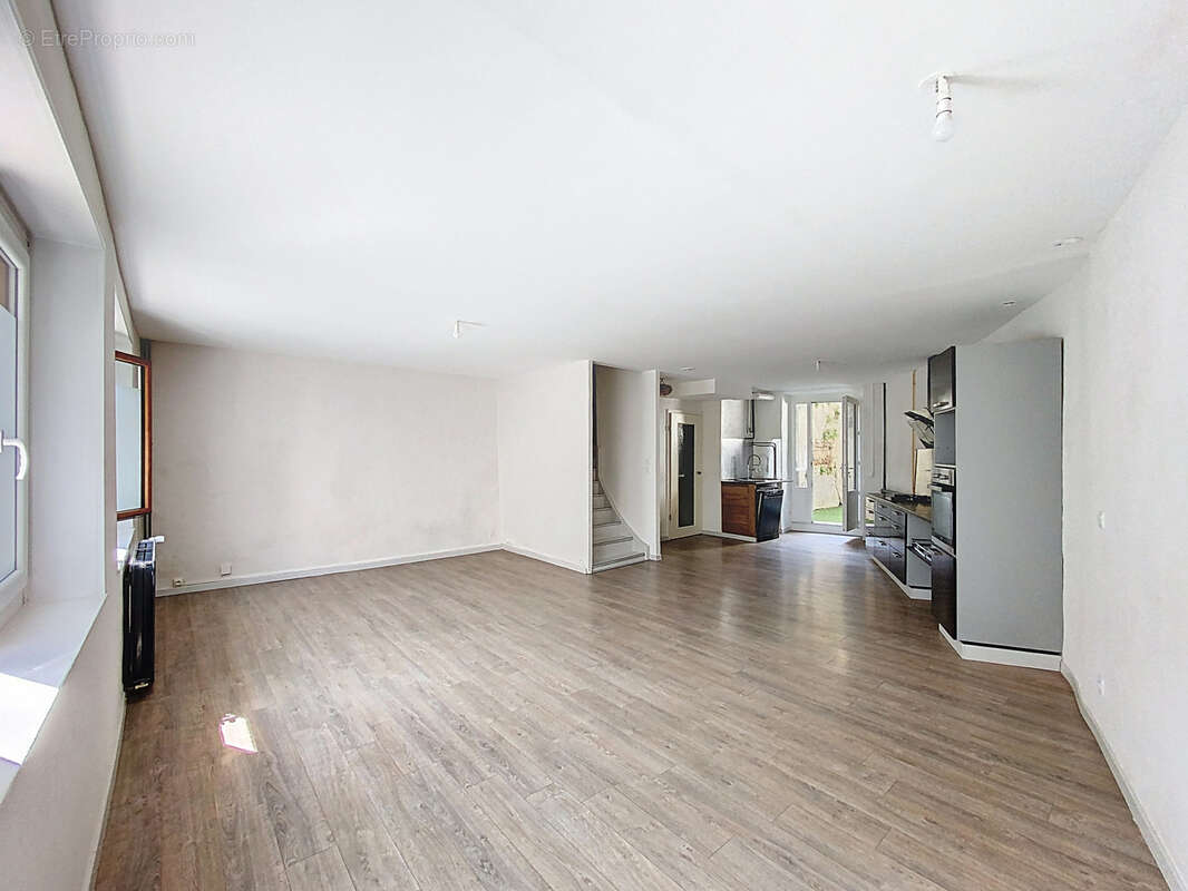 Appartement à ROUSSILLON