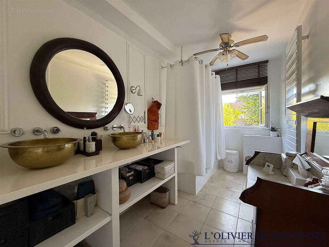 Maison à MONTFORT-L&#039;AMAURY