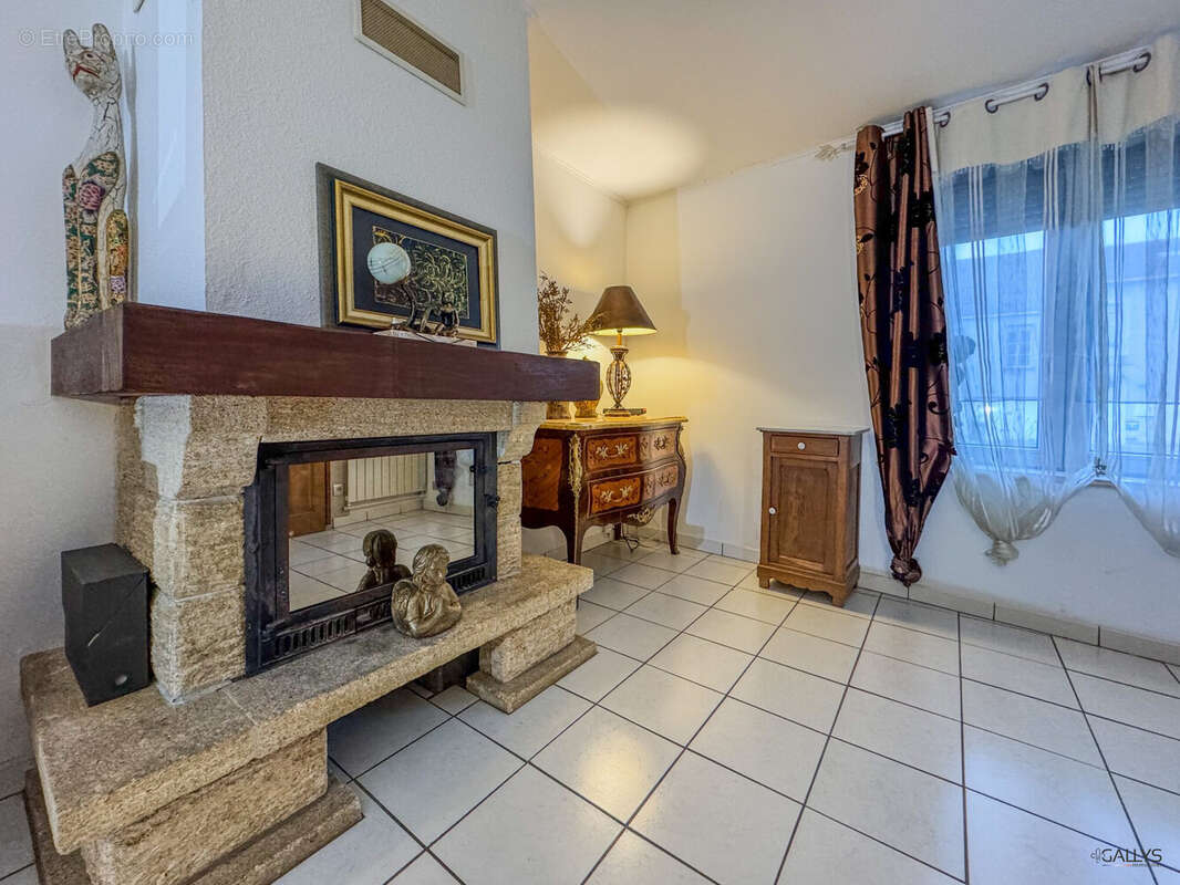 Maison à MARS-LA-TOUR