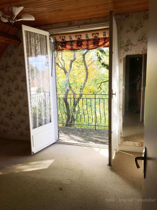 Maison à coté de l'hopital de SENS - photo 9