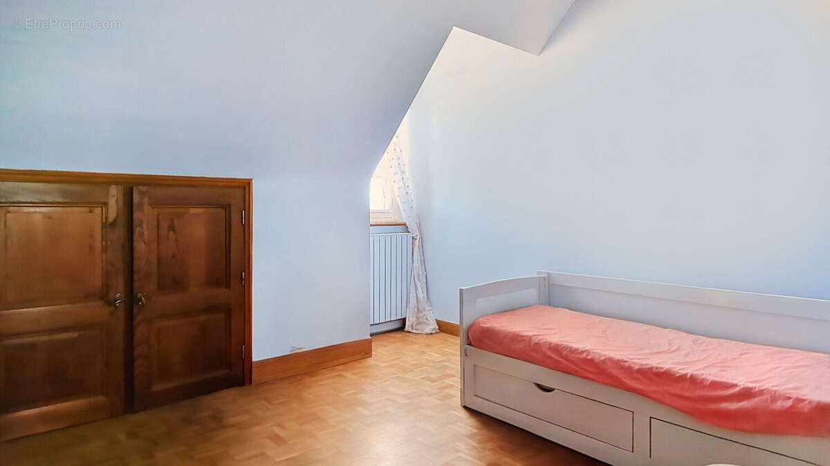 Maison à PLOUGRESCANT