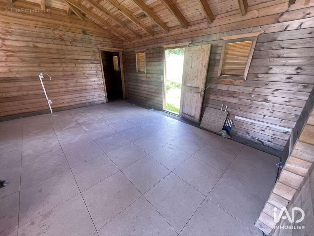 Maison 95 m² à Petit-Bourg  - photo 8