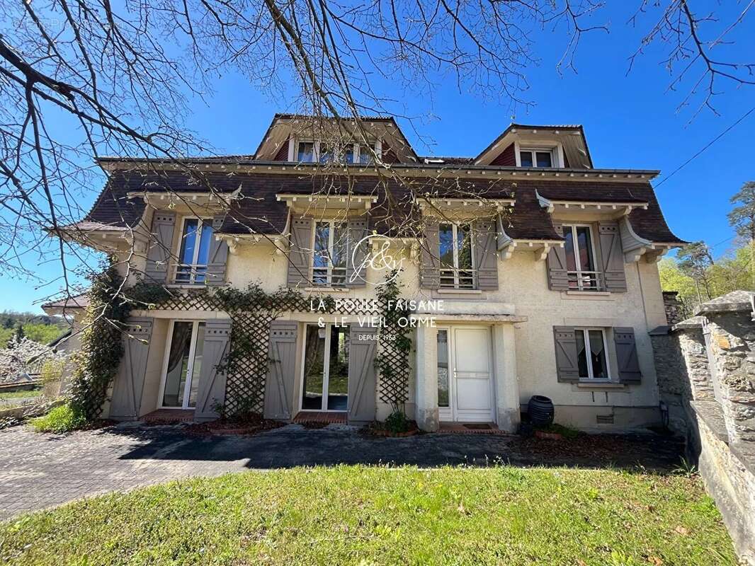 Maison à RAMBOUILLET