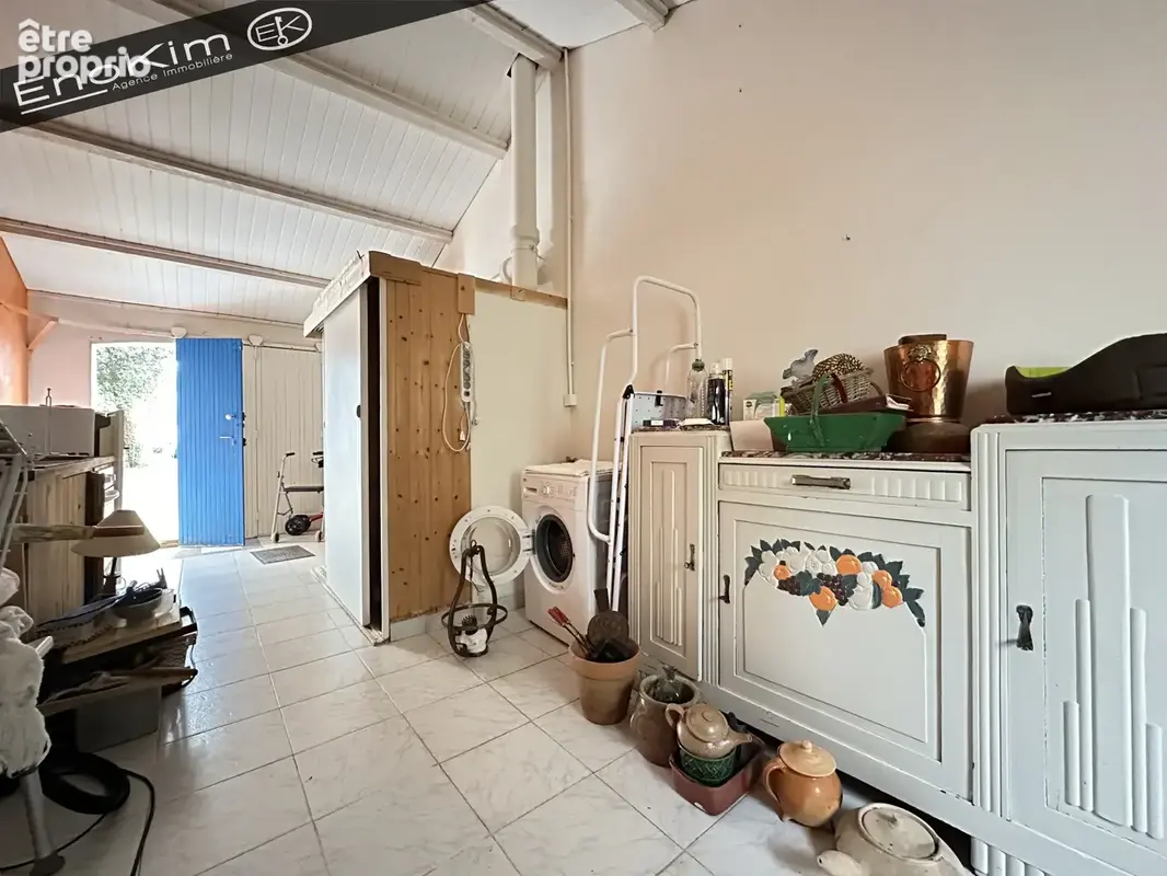 Jard-sur-mer   maison à rénover à jard-sur-mer sur terrain de 1 324 m2 - photo 10