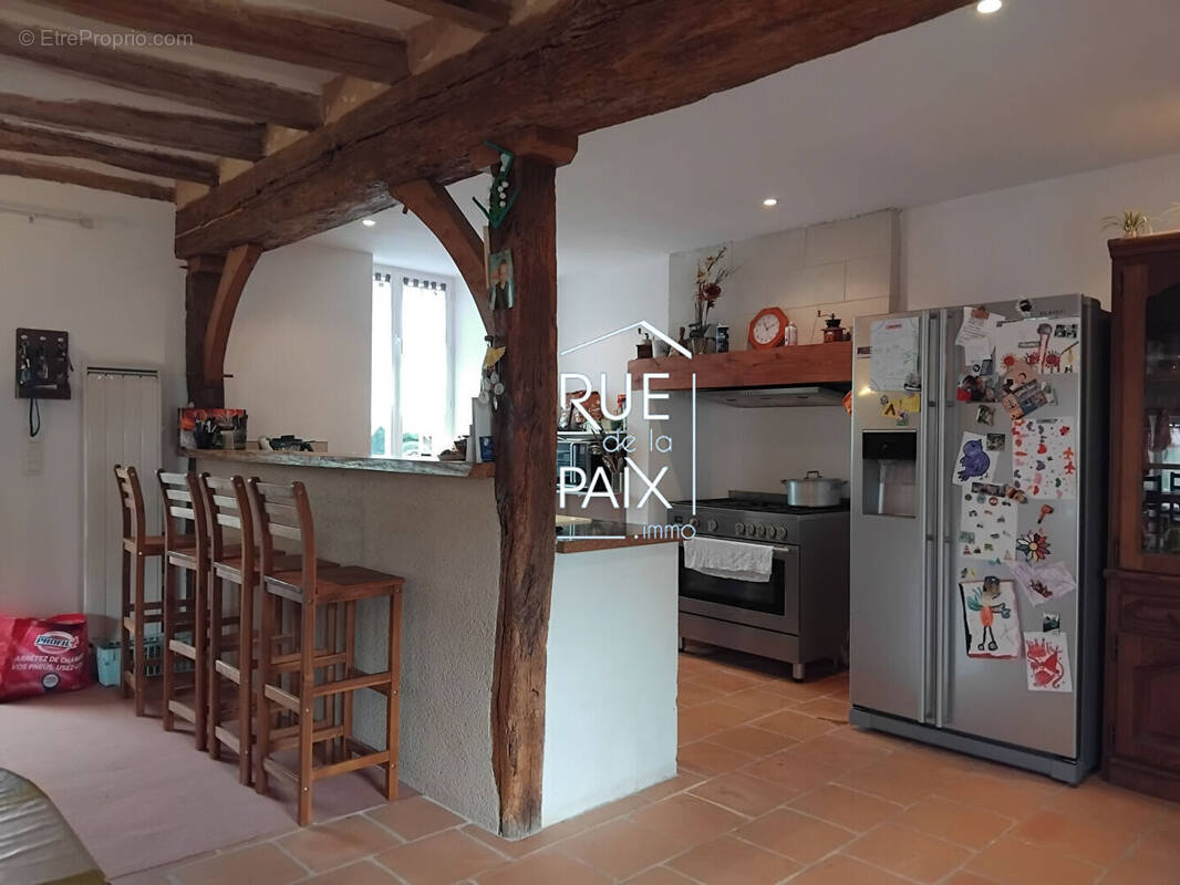 Maison à NUEIL-SOUS-FAYE