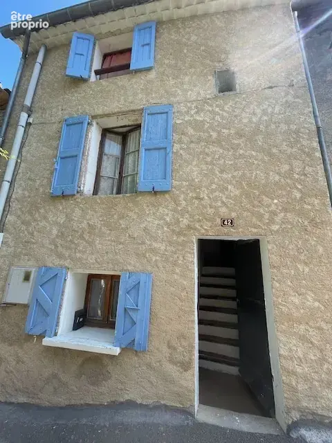 Maison à MARCOUX