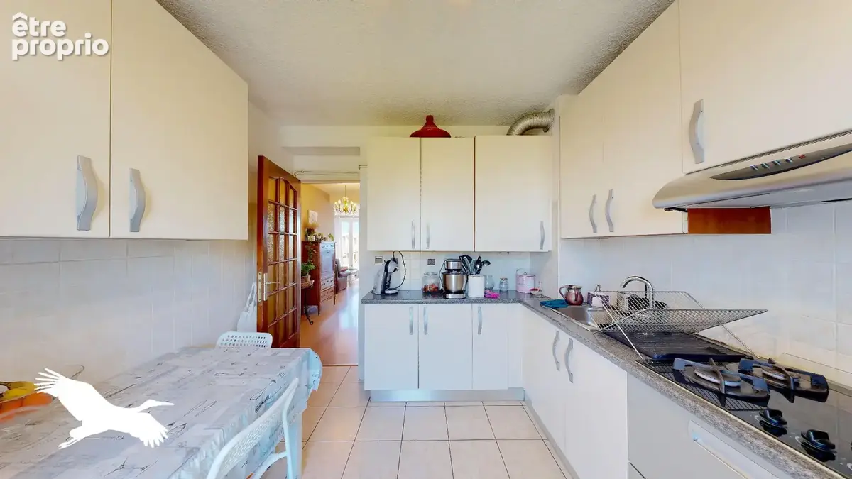 A VENDRE - Marseille 13013, Château Gombert / St Mitre - Appartement 4 pièces de 81m² avec terrasse, parking privatif en SUS et  - photo 4