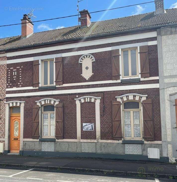 Maison à CORBIE