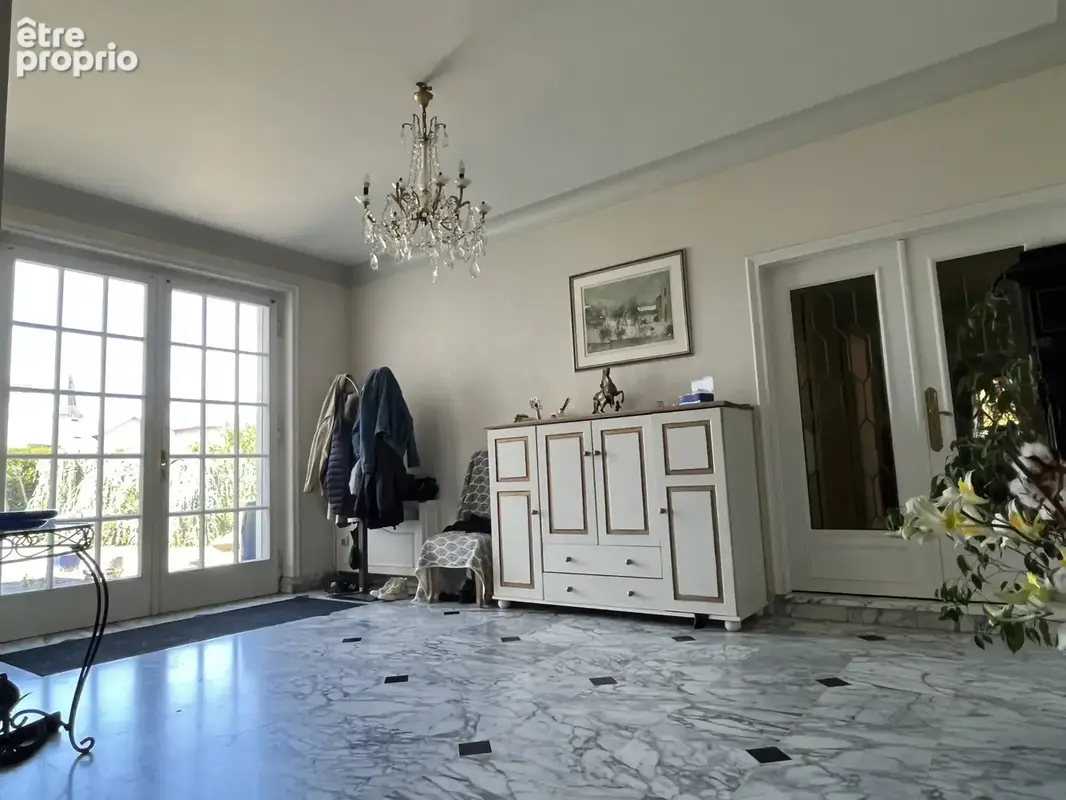Propriété 10 pièces édifiée dans un parc de 8764 m2 - photo 10