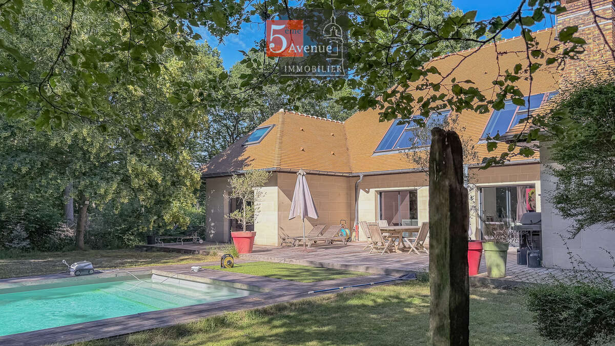 Maison à LAMORLAYE