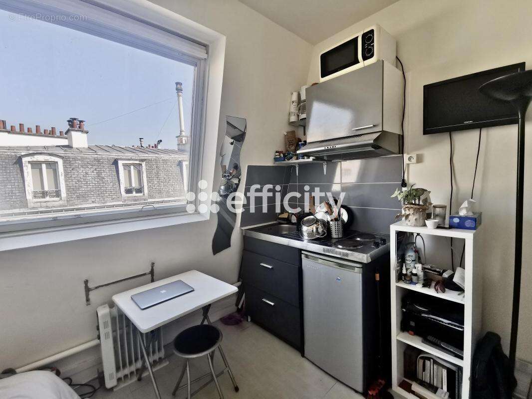 Appartement à PARIS-17E
