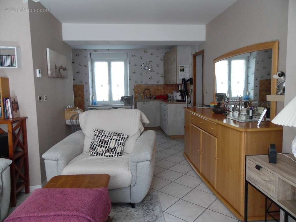 Appartement à SENONES