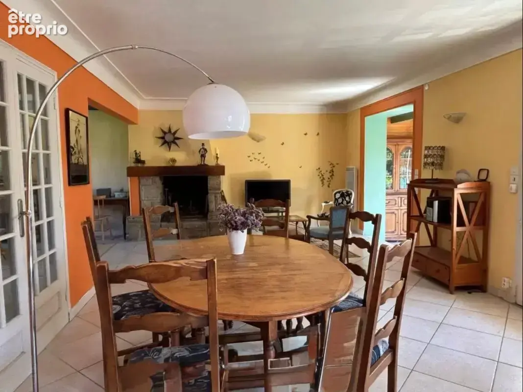 CROZON- Propriété familiale avec dépendance aménagée, au calme à proximité de Crozon et Morgat - photo 5