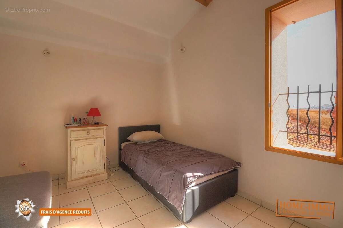 Appartement à VALLAURIS