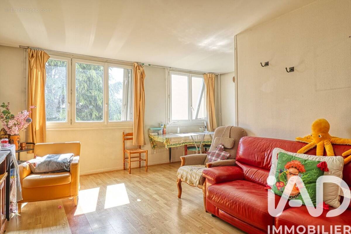 Photo 1 - Appartement à PIERREFITTE-SUR-SEINE