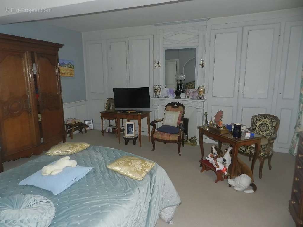 Maison à SAINT-PIERRE-SUR-DIVES