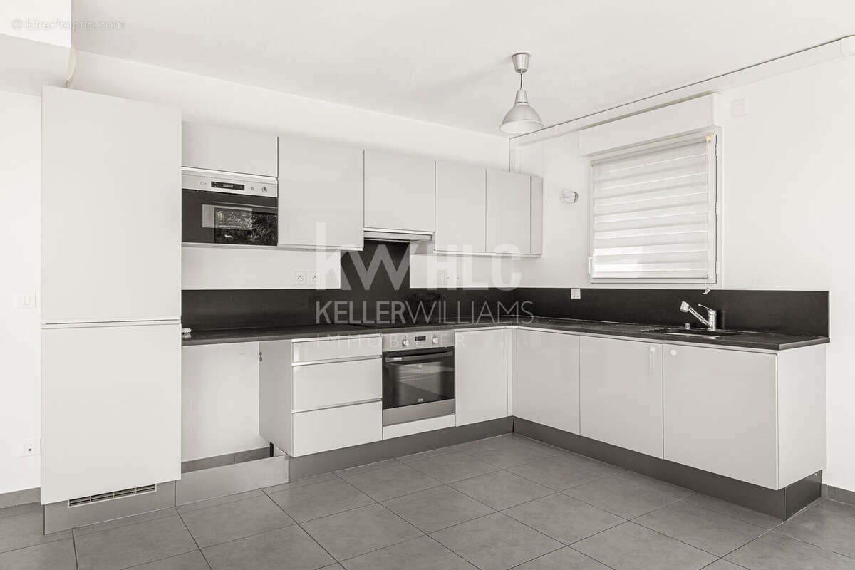 Appartement 64 m² à Nice  - photo 3