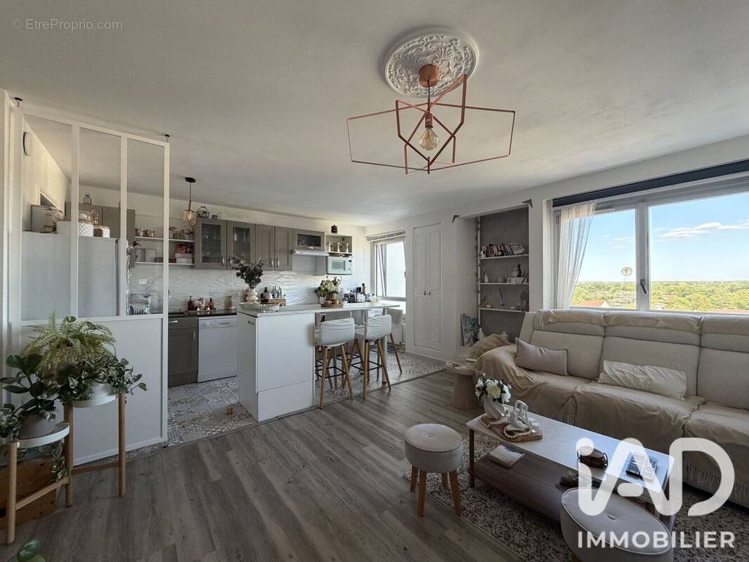 Photo 1 - Appartement à DAMMARIE-LES-LYS