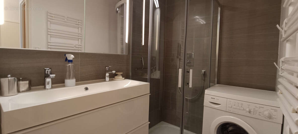 Appartement à SAINT-MANDRIER-SUR-MER