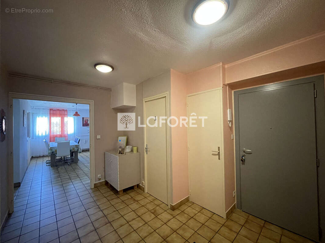 Appartement à LONS-LE-SAUNIER