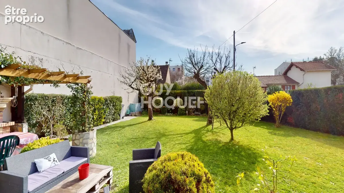 Maison 7 pièces à vendre à Franconville, secteur Gare - photo 2