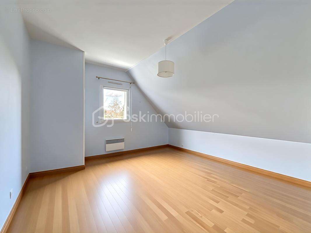 Maison à BENOUVILLE