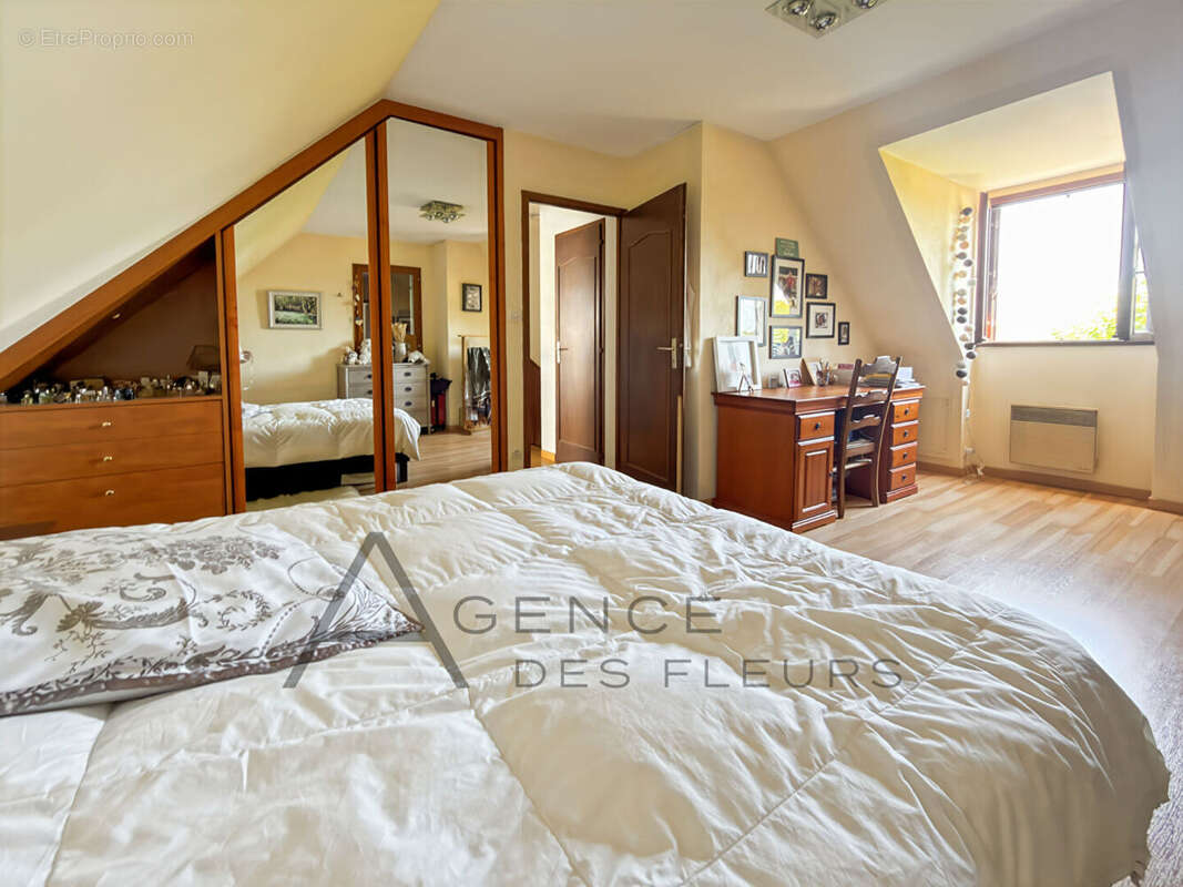 Maison La Londe 102 m2 - photo 10