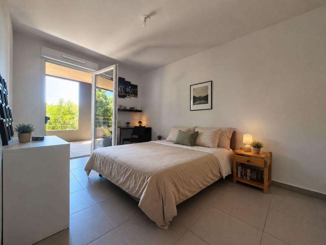 Appartement à CASTELNAU-LE-LEZ