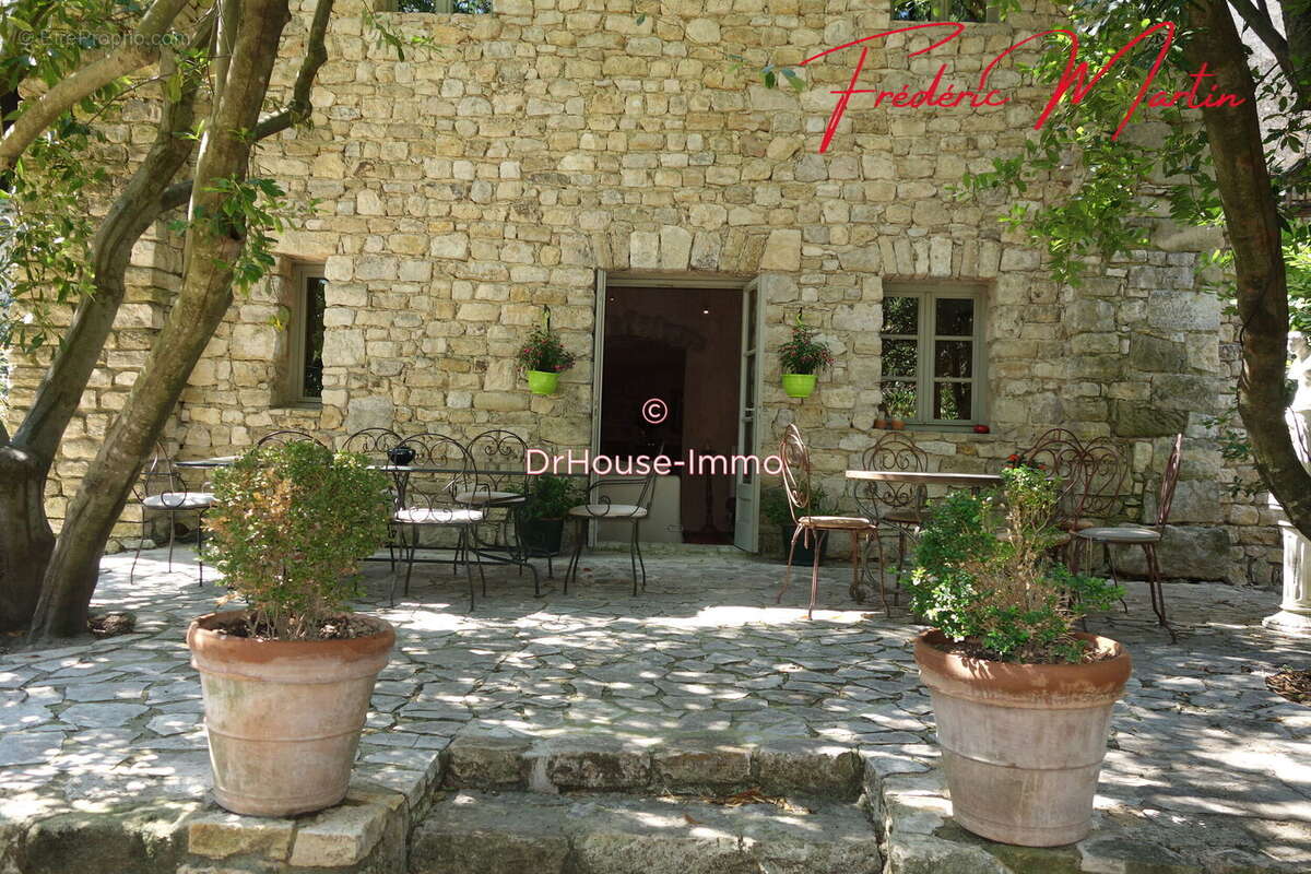 Maison à UZES