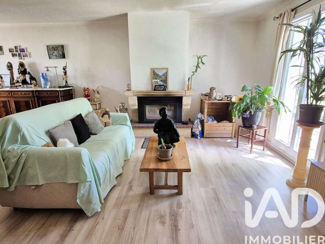Photo 4 - Maison à AUSSILLON