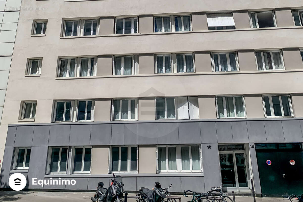 Appartement à PARIS-15E