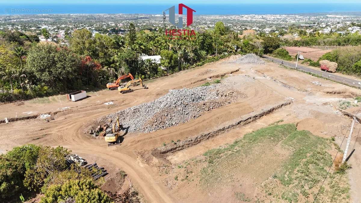 Terrain à SAINT-LOUIS