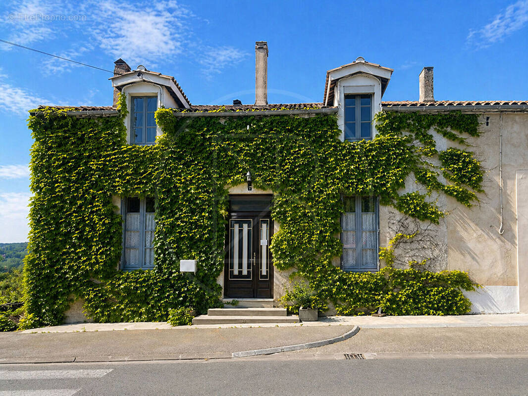 Maison à DURAS