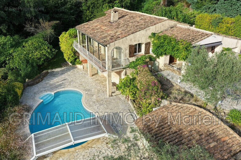 Maison à GRIMAUD